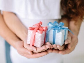 זוג מחזיק 2 קופסאות מתנה