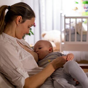 הנקה למתחילות חלק 2: השיגי הצמדות טובה