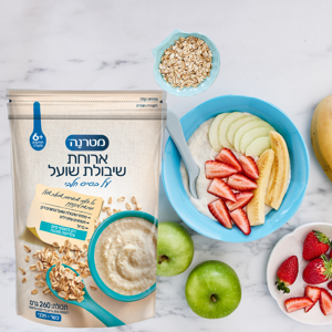   ארוחת שיבולת שועל עם תותים, בננה ותפוח